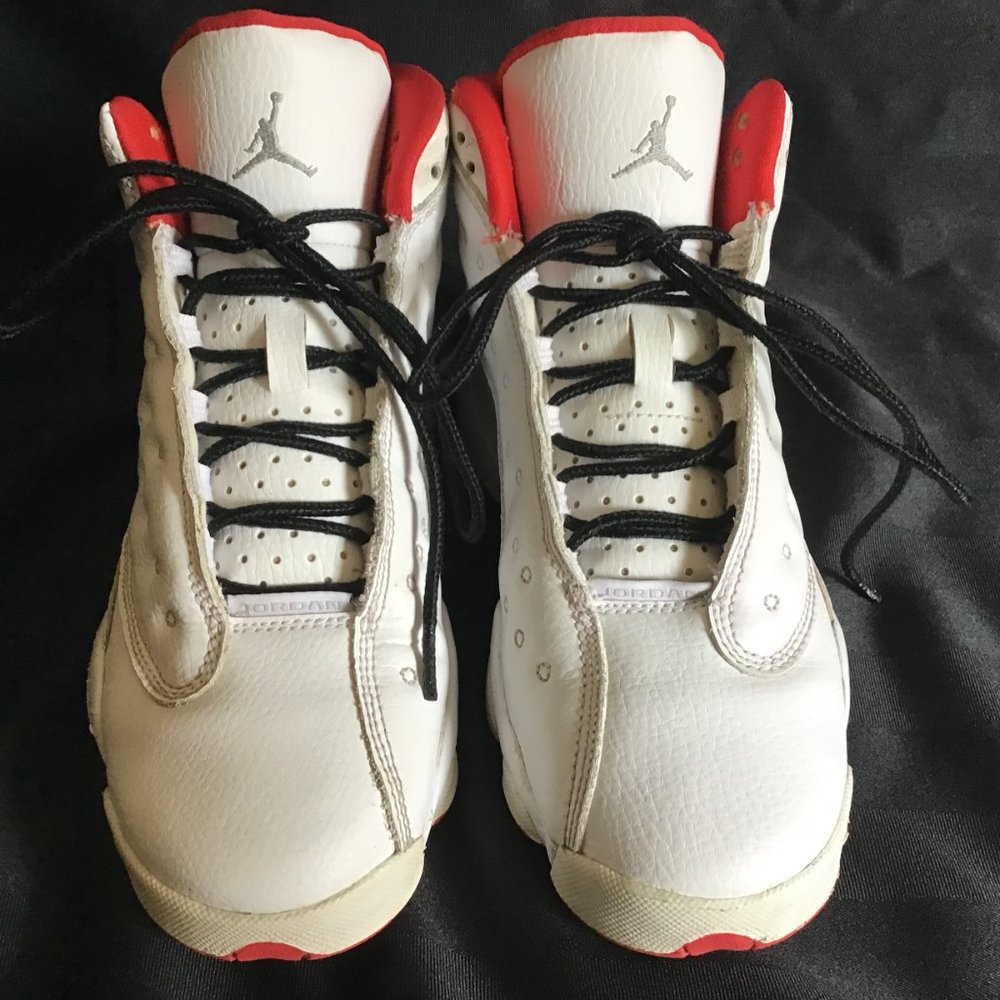 Air Jordan 13 Retro 'History of Flight’ High Tops White Leather with Hologram - Picture 11 of 16